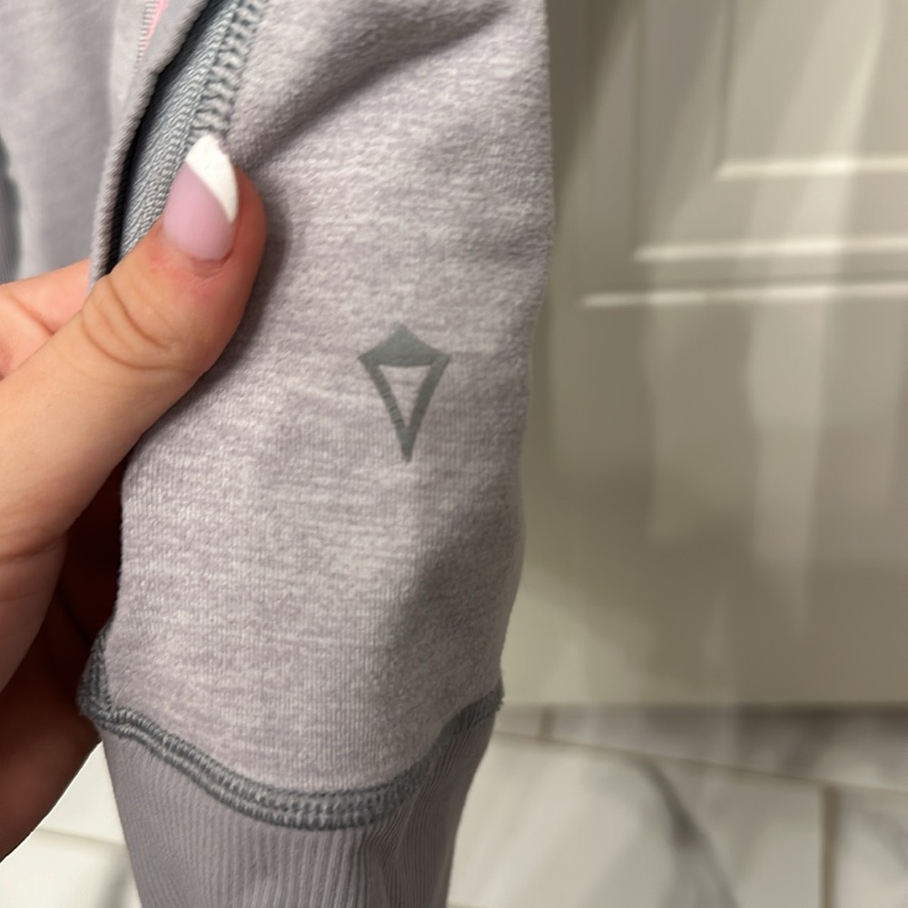 Ivivva Jacket - Picture 2 of 2